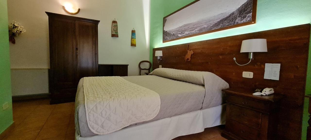 Locanda Mossa Dei Barbari Buriano  المظهر الخارجي الصورة